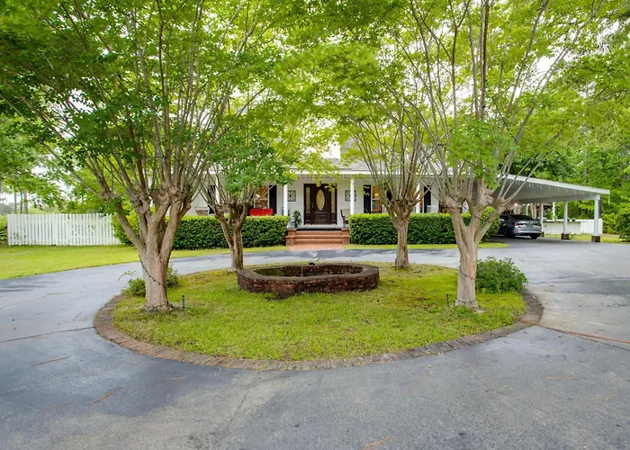 On Horse Farm! Home W/ Gazebo In Aiken