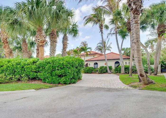 Endless Beach Days! Luxe Vero Beach Home W/ Pool