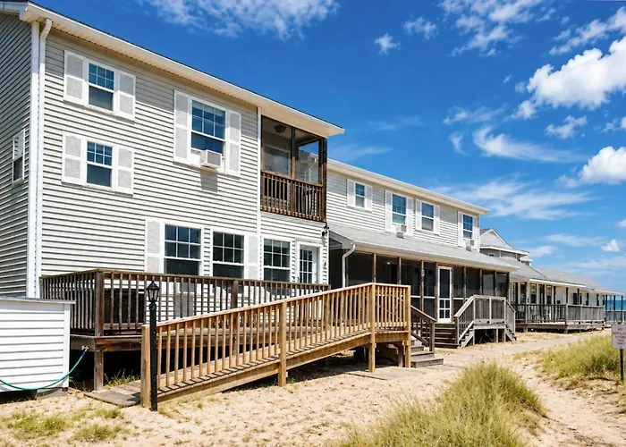Cottage By The Sea #4 By Bayley Vacation Rentals