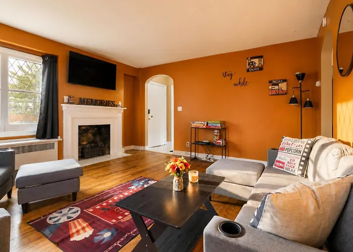 Theater Nights, Game Room & Balcony Delights