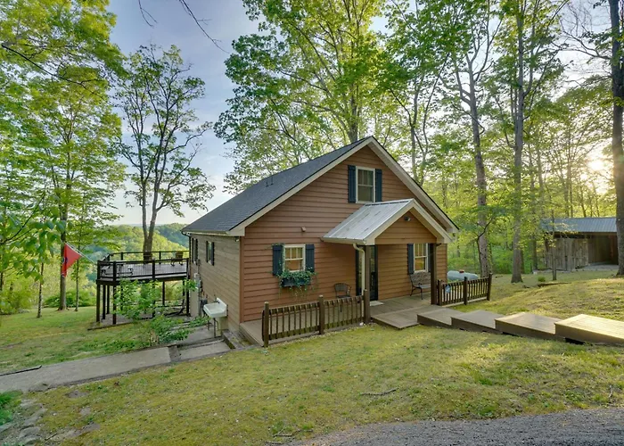 Panoramic Lake Views! Dale Hollow Lake Cabin