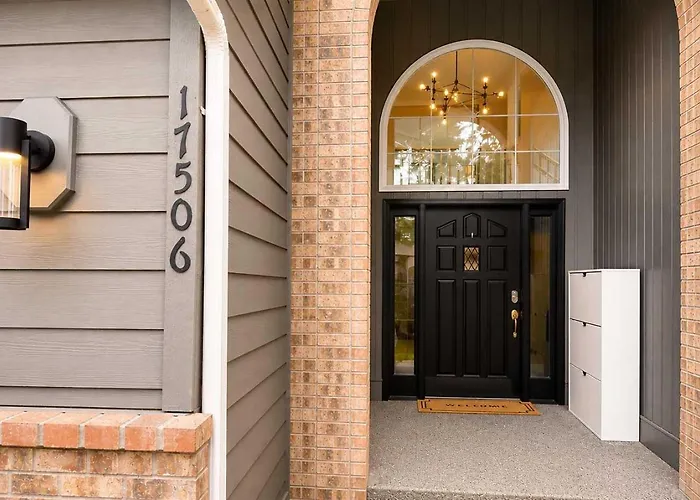 Spacious Pet-Friendly 5Br Home In Lynnwood