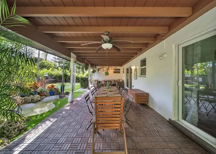 Villa Maris, Modern 5Br Getaway Near Miami Beach