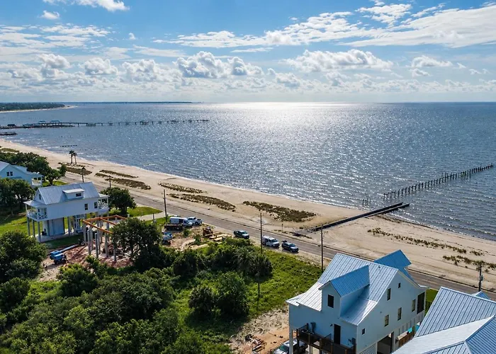 *New! The Haven-Pool, Hot Tub, Scenic Beach Views
