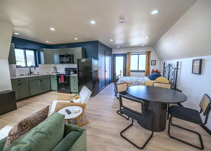 Observer Ranch Campground & Learning Center