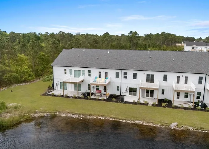 5Kings Waterfront Villa Near Golf Beach Barefoot
