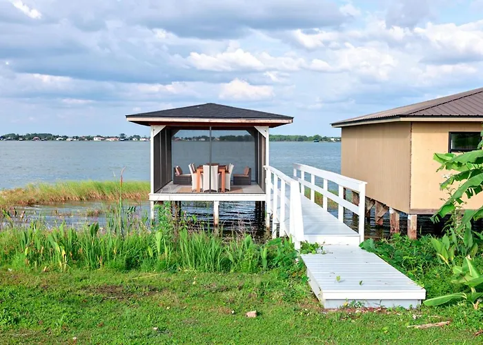 Lakefront Dora Lake Heated Pool Home Private Dock & Golf Cart