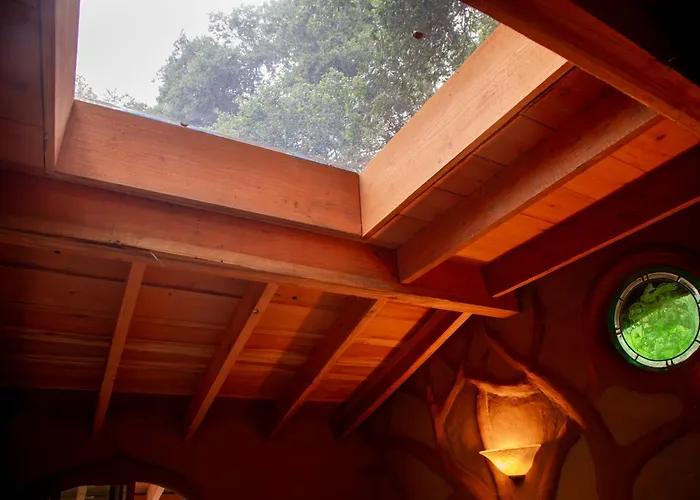 Hobbit Hideout