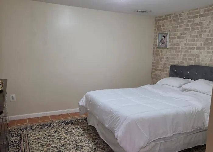 Two Bedroom Basement Apartment In Quiet Neighborhood