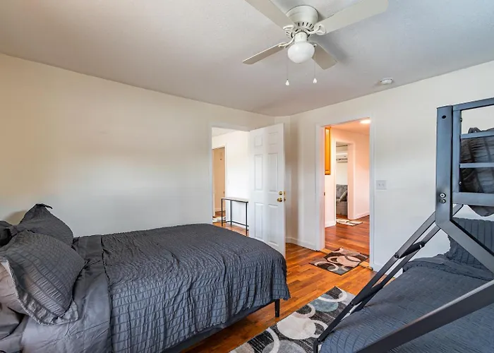 Bluefield Atv Loft 2Br Above The Action On Coal Heritage Rd