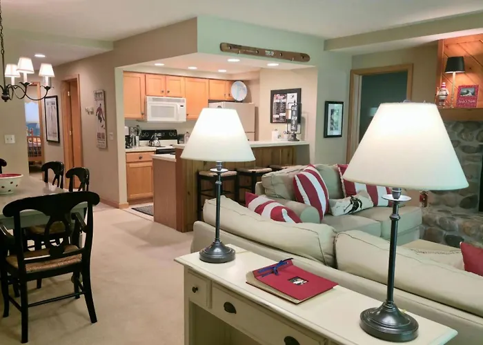 2Br Ski-In/Ski-Out Condo With Fireplace, Patio, And Full Kitchen