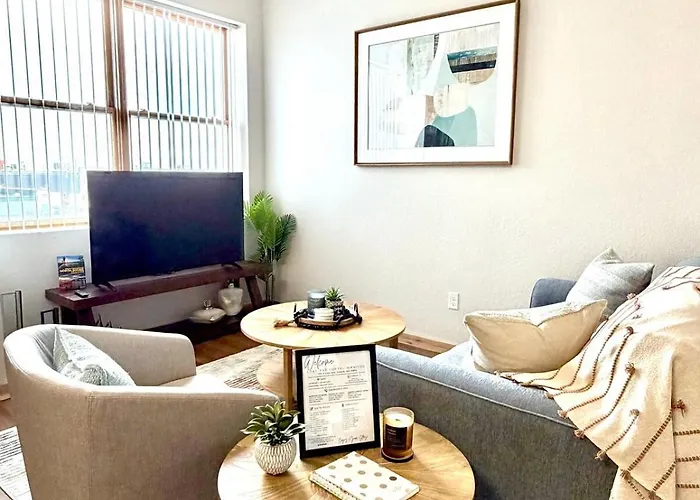 Lake Avenue Lofts- Manitou