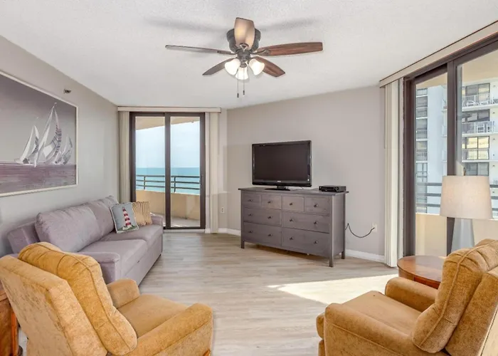 Two Bedroom Condo With Ocean View Balcony