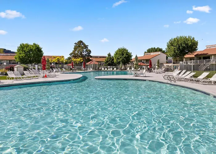 #13 Condo Near Large Pool-Gorge Shuttle-Book Separately