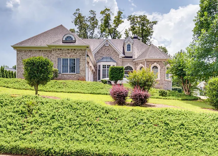3 Mi To Dtwn Douglasville! Apt W/ Yard & Patio