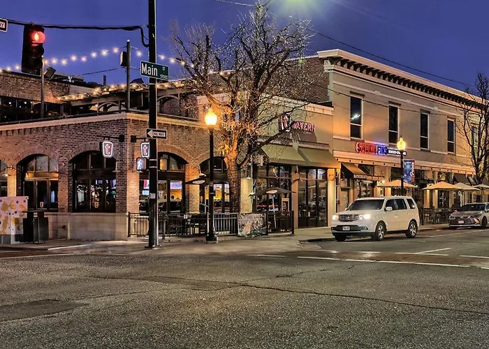 Loft In Downtown Littleton