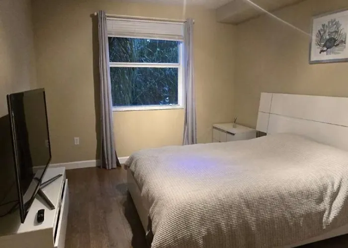 2-2 Beautiful All Equipped Apt In Sunny Isles Beach