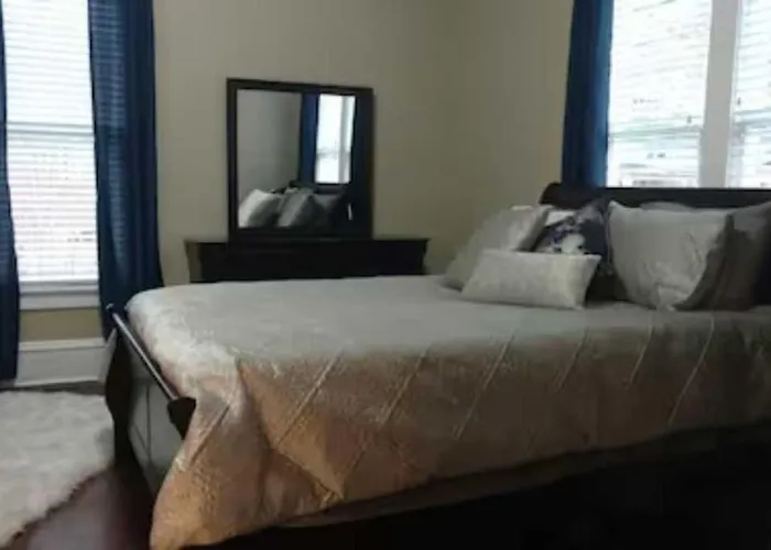 Sleeps 6 Pet Friendly Retreat Porch Swing Near Una