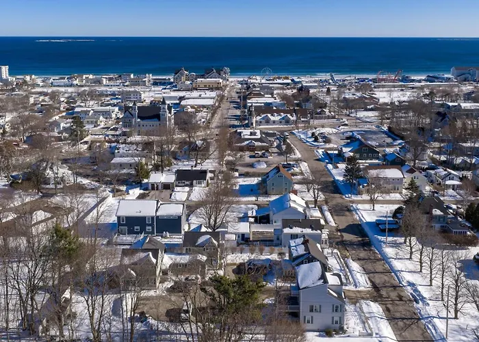 2Br Retreat In Downtown Old Orchard