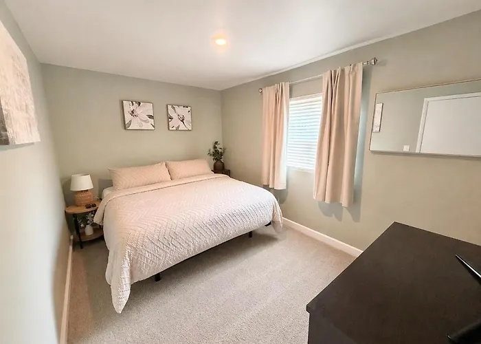 Concord Comfort 3Br Gem Near Downtown