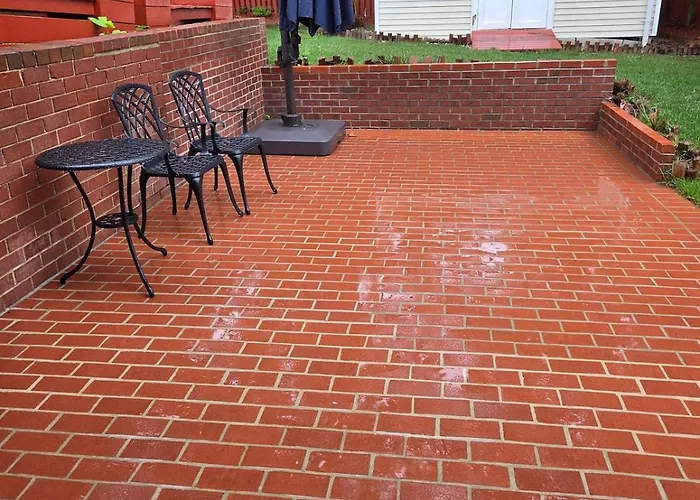 Two Bedroom Basement Apartment In Quiet Neighborhood