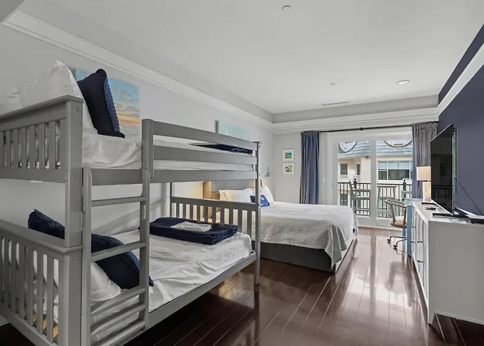 Experience Comfort In King Suite 357, A Cozy Bay Harbor Retreat For 6.