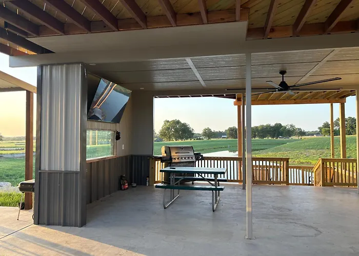 Lookout Cabin 3