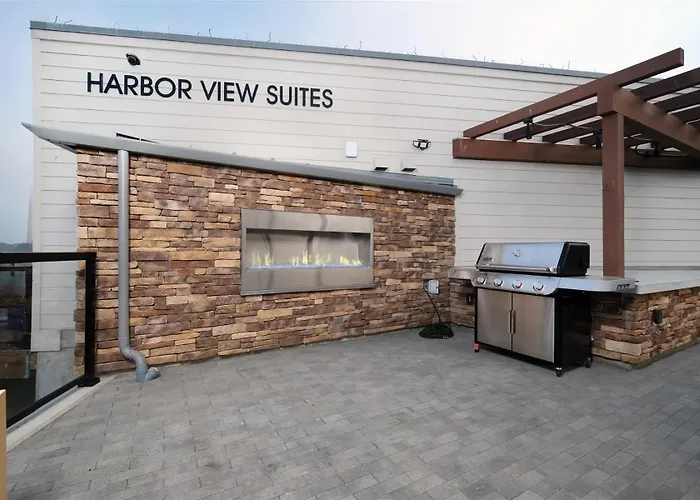 Harbor View 101