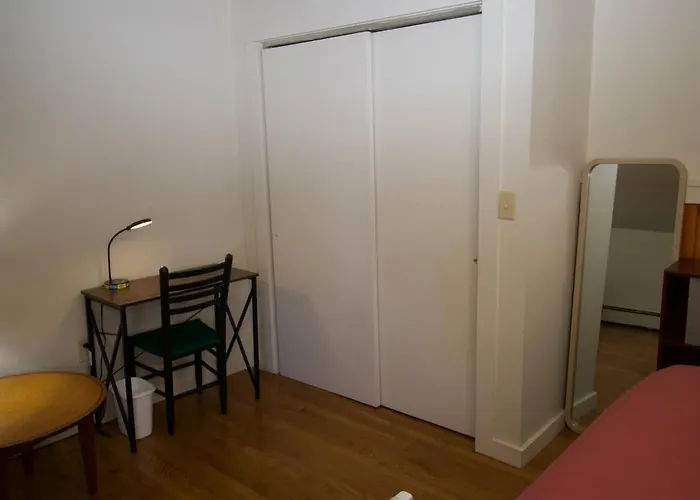 Little Nook In Littleton