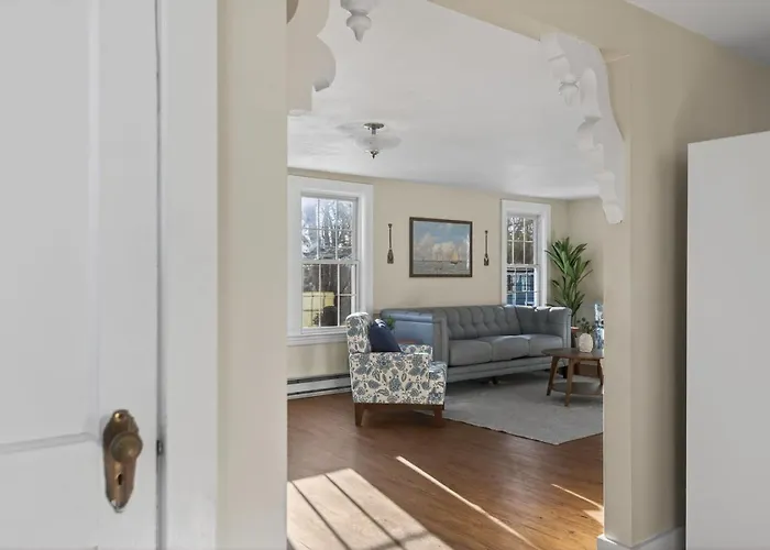 2Br Retreat In Downtown Old Orchard