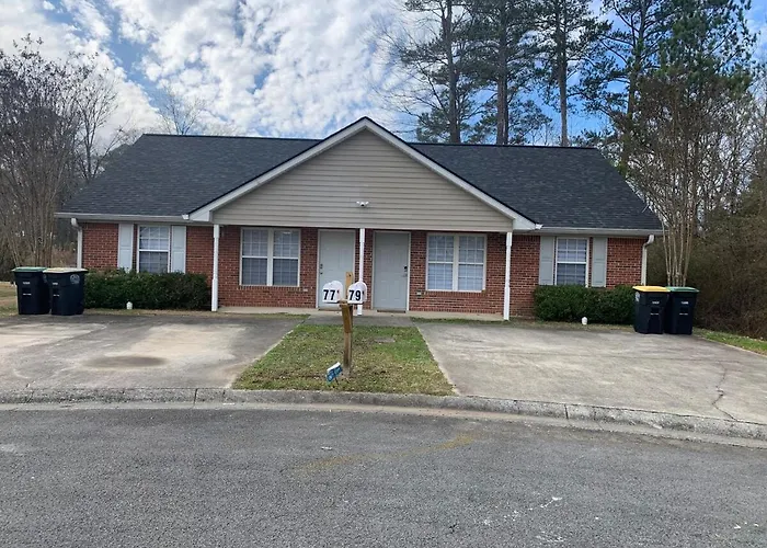 Amazing 2 Bed 2 Full Bath Entire Home West Rome