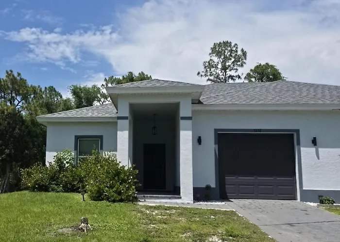 Palm Grove Retreat - Hot Tub - Rsw - Hertz - Jetblue Park