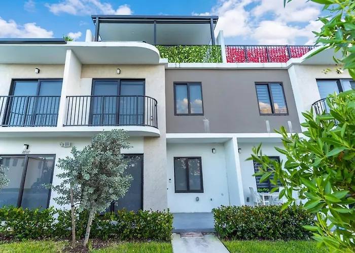 Gateway To The Keys, Jacuzzi, Billiards, Bbq, Sleeps 10