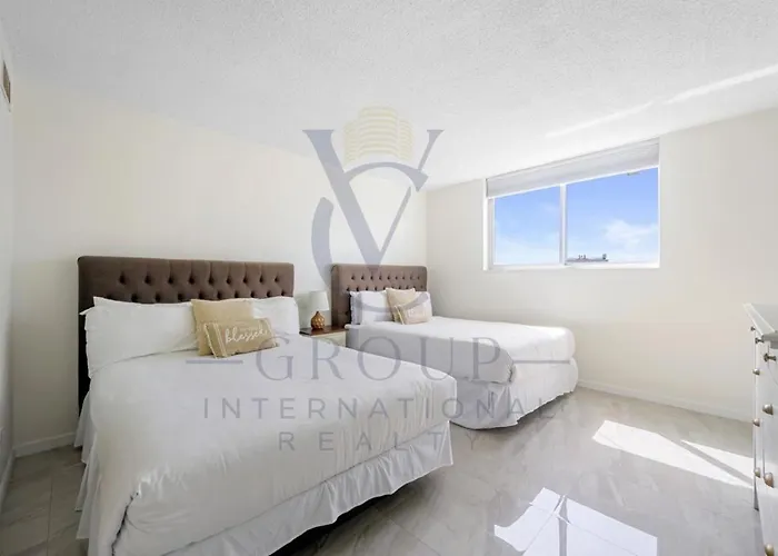 Ocean Reserve Miami Sunny Isles Collins Ave