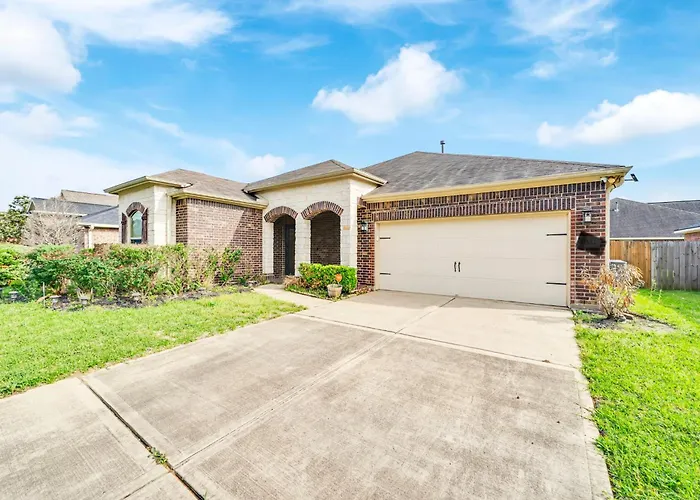 Entire Beautiful Home In Houston Katy Area