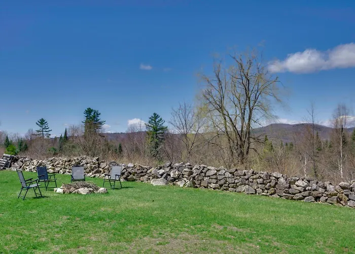 White Mountains Escape! Shared Patio + Yard