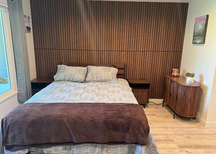 Oakridge Adventure Suite
