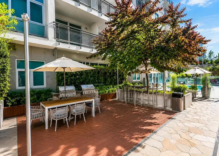 Glendale Luxe Stays - Downtown