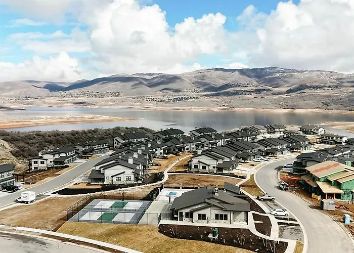 Outdoor Adventure At Deer Valley'S East Village!