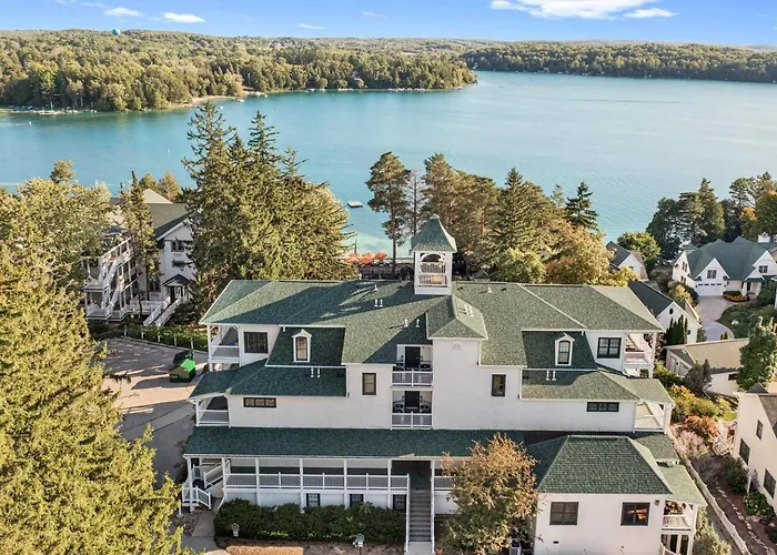 Lake Walk Everywhere 3Br Elkhart Beach Resort