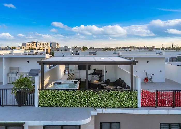 Gateway To The Keys, Jacuzzi, Billiards, Bbq, Sleeps 10