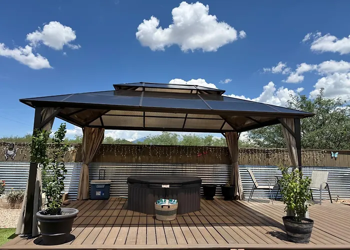 Pretty Traila And Room To 6 People With Fireplace And Jacuzzi