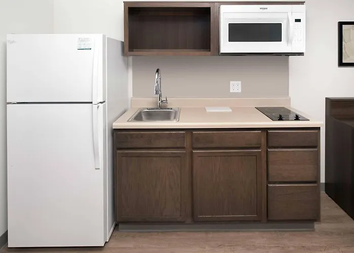 Woodspring Suites St Joseph