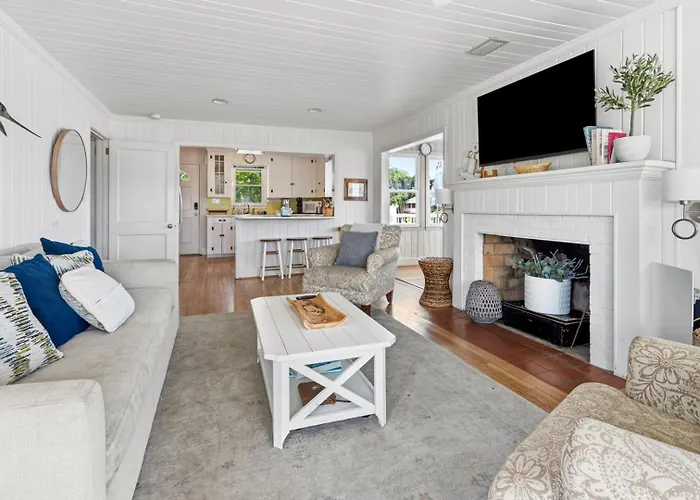 Honey Tides Cottage