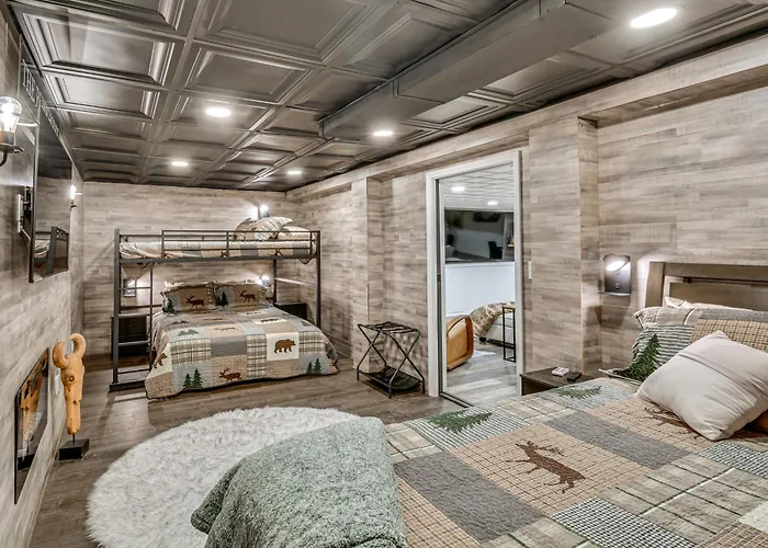 'The Blue Goose Chalet': Your Cozy Up North Escape