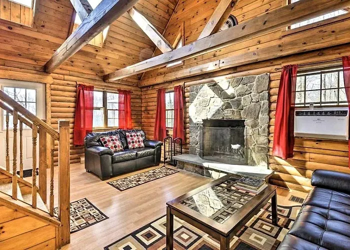 Family Friendly Cottage Complex For Glamping In Pennsylvania