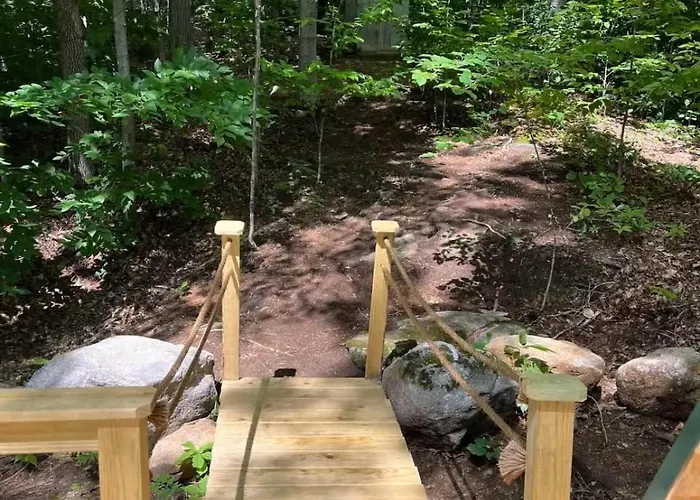 White Mountains Hike-In A-Frame Disc Golf Dreams