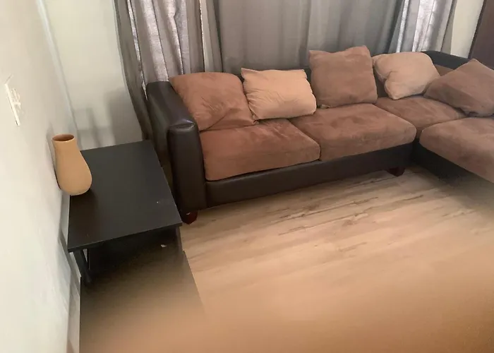 4 Room Sleeps 8Plus Tranquil Home