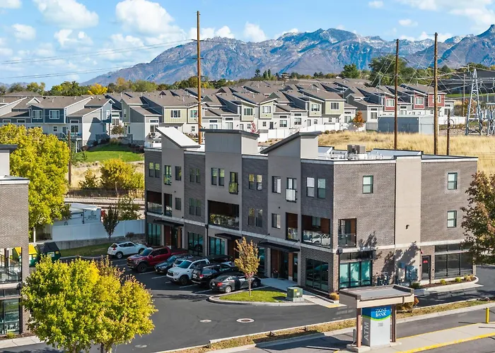 3Br Townhouse In The Heart Of Draper Utah