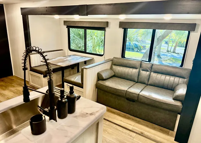 Family Friendly Crystal River Camper